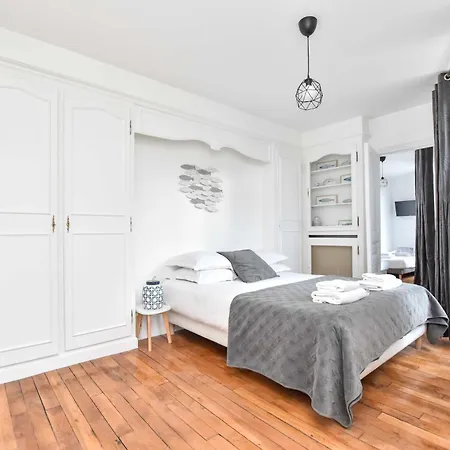 Serene - 2br 6p - Menilmontant 아파트